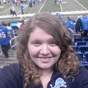 Meet your Posher, Danielle